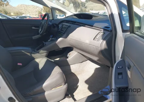 2011 Toyota Prius Four from USA, damaged, VIN JTDKN3DU6B0270121